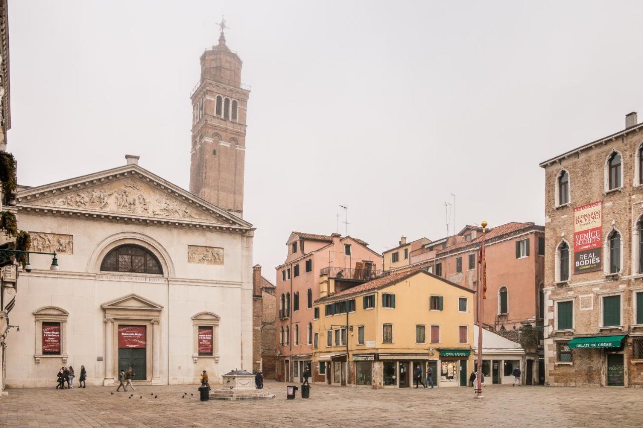 Noble House With @original Venetian Murales Apartment Venedig