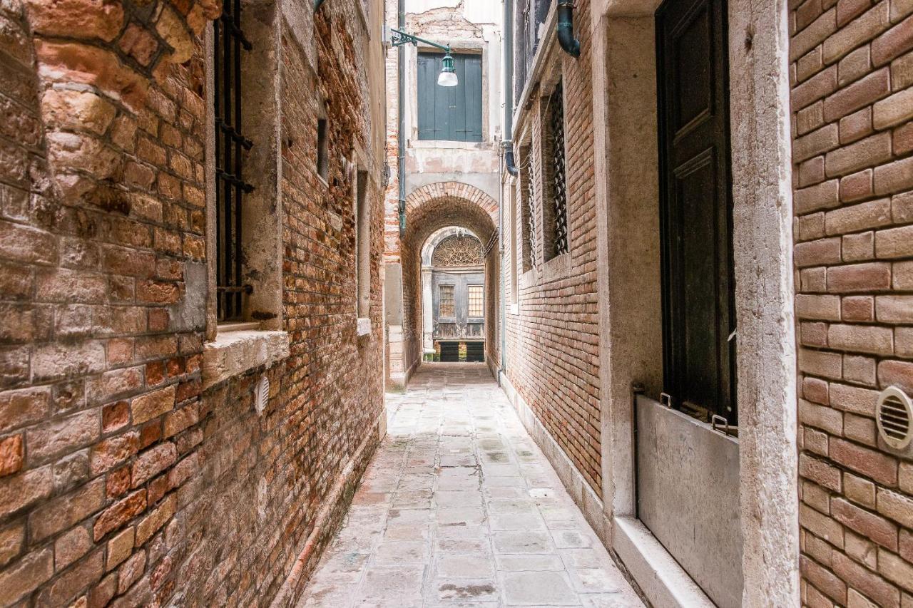 Noble House With @original Venetian Murales * Venedig